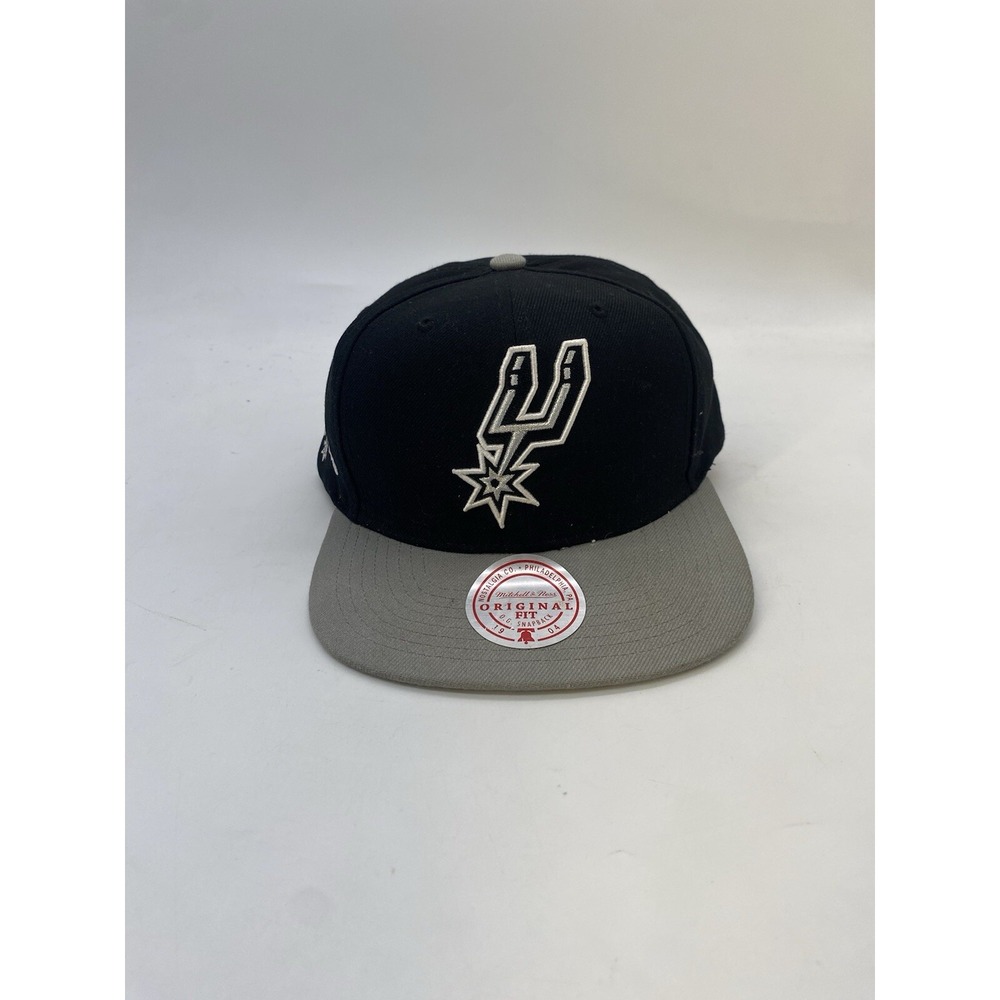 San Antonio Spurs Mitchell & Ness NBA Team Logo SnapBack Hat Flat Brim